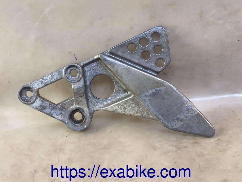 footrest plate Yamaha FZR 1000 - photo 1