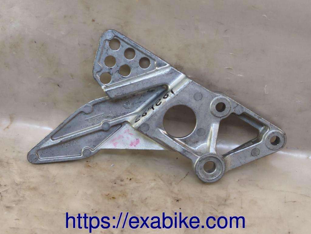 footrest plate, front left Yamaha FZR 1000 - photo 2