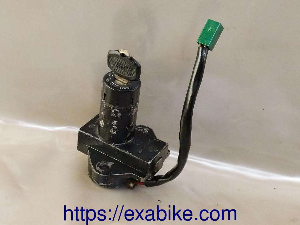 contacteur à cle Suzuki GSX 400 - photo 1