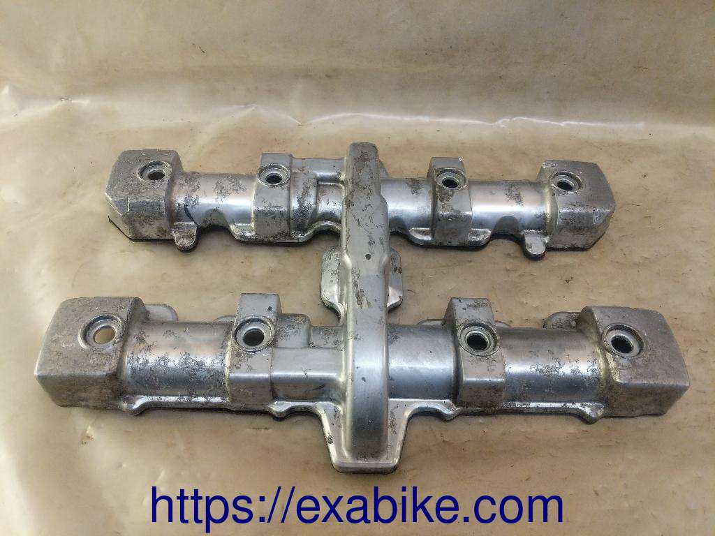 cylinder head cover Yamaha XJR 1300 - photo 1