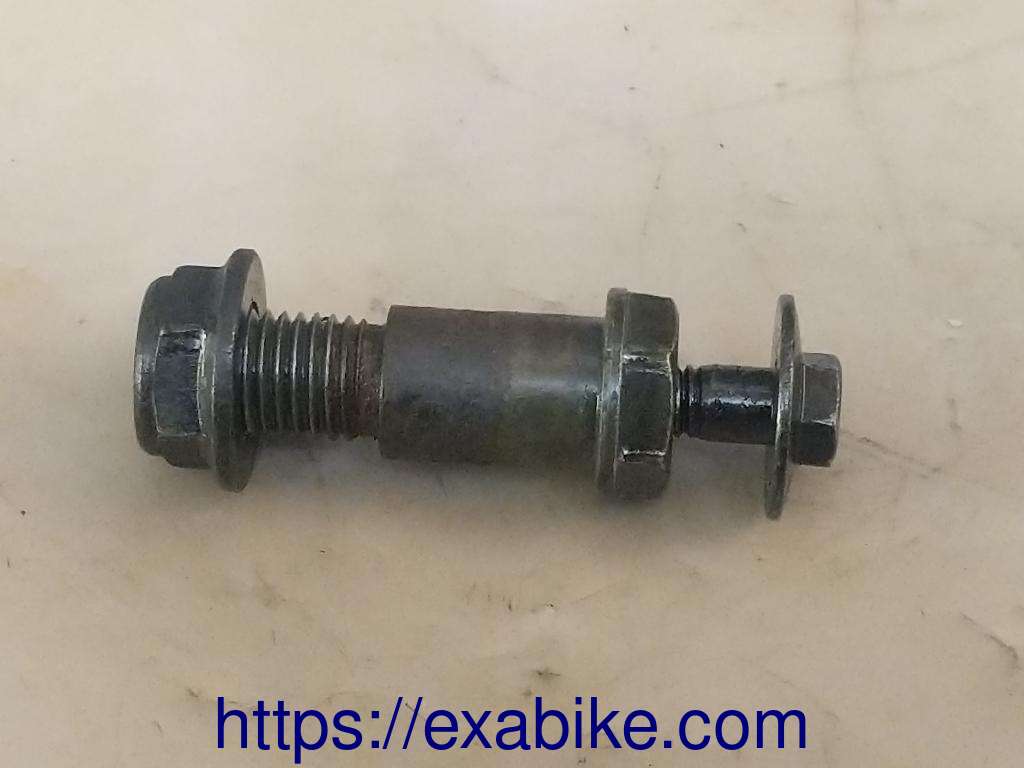 side stand bolt Honda CB 900 F Hornet - photo 1