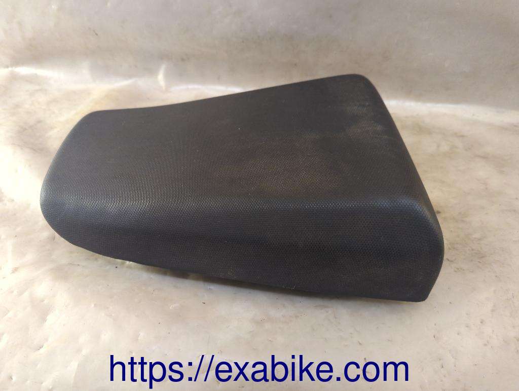 seat, rear Suzuki SV 650 - photo 2