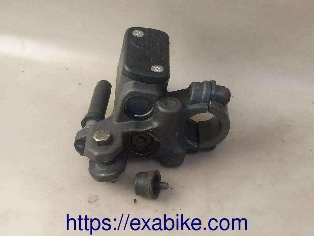 rear master cylinder Peugeot 125 Elyseo - photo 2