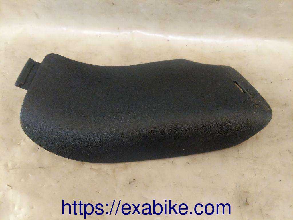 plastic élément Peugeot 125 Elyseo - photo 1