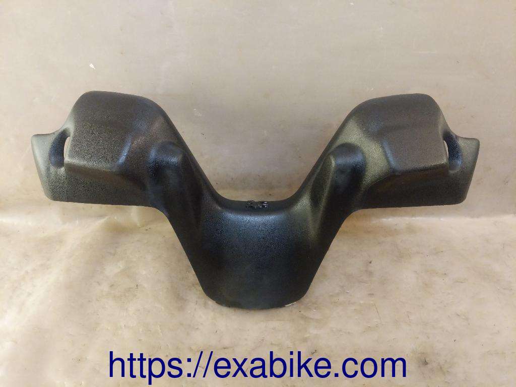 plastic élément Peugeot 125 Elyseo - photo 1