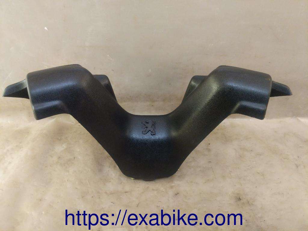 plastic élément Peugeot 125 Elyseo - photo 2