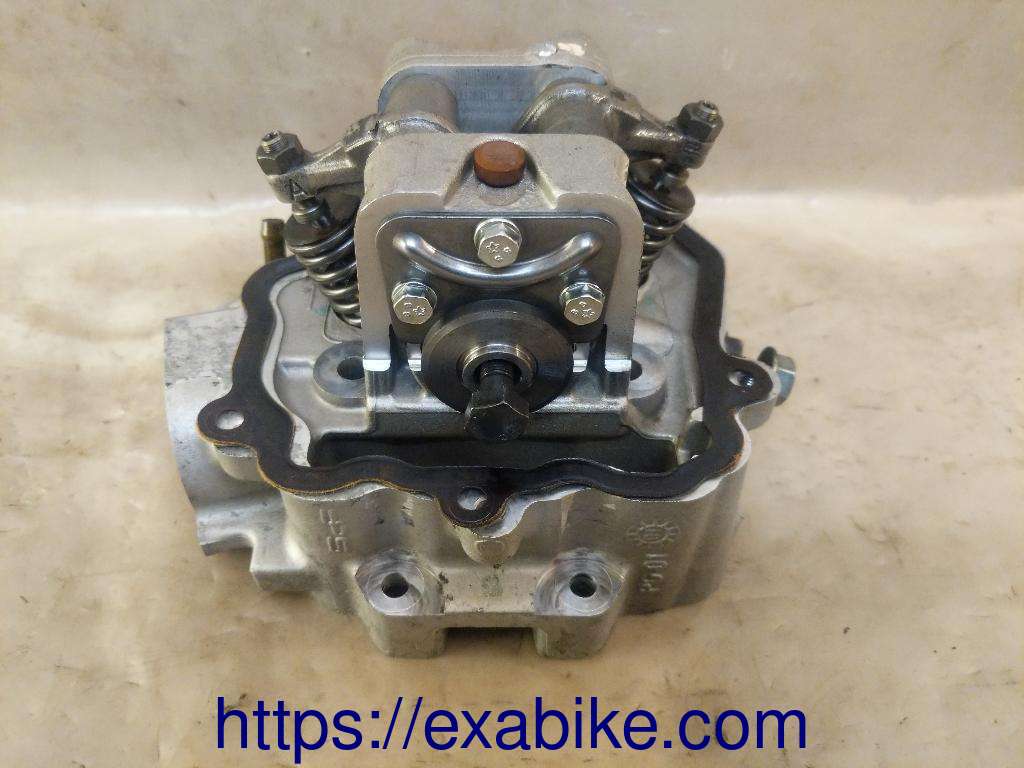 cylinder head Peugeot 125 Elyseo - photo 4