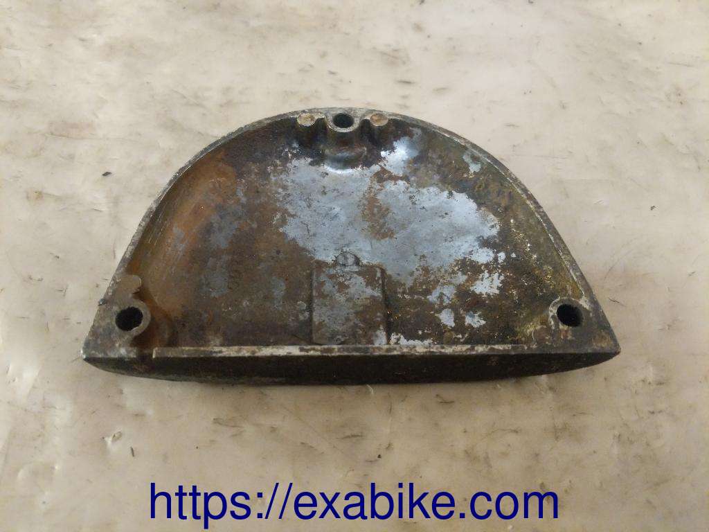 oil pump cover Yamaha DT 125 - photo 2