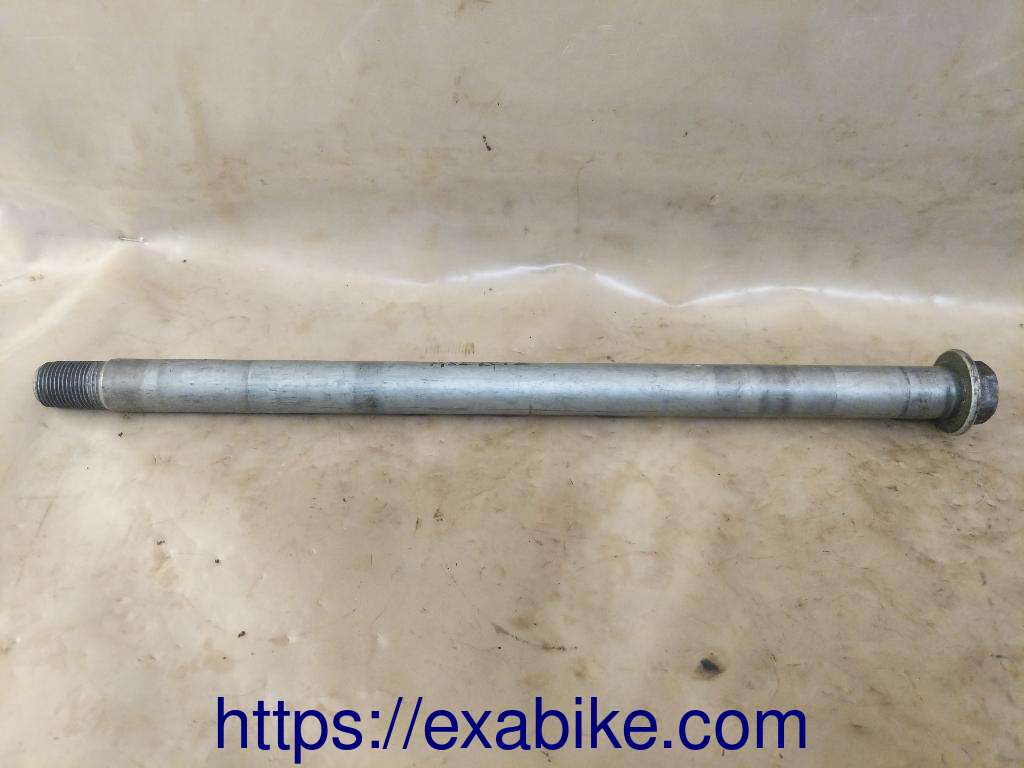 wheel axle, rear Honda CB 1000 Big One - photo 1