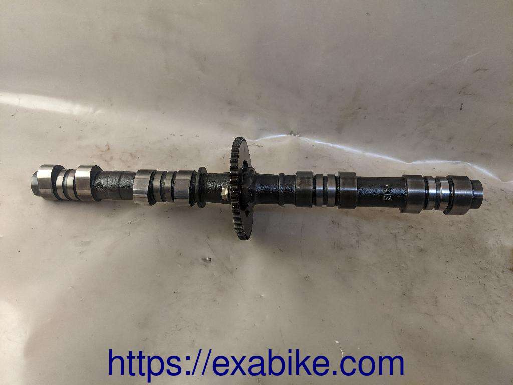 cylinder head Honda CB 1000 Big One - photo 7