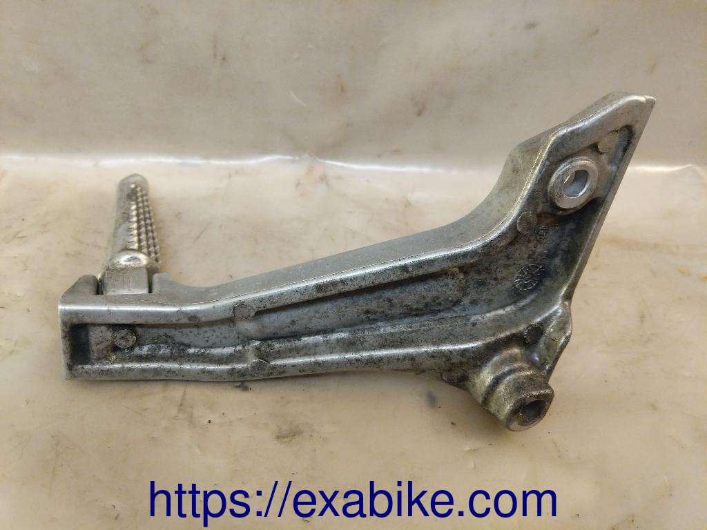 footrest plate, rear left Honda CB 1000 Big One - photo 2