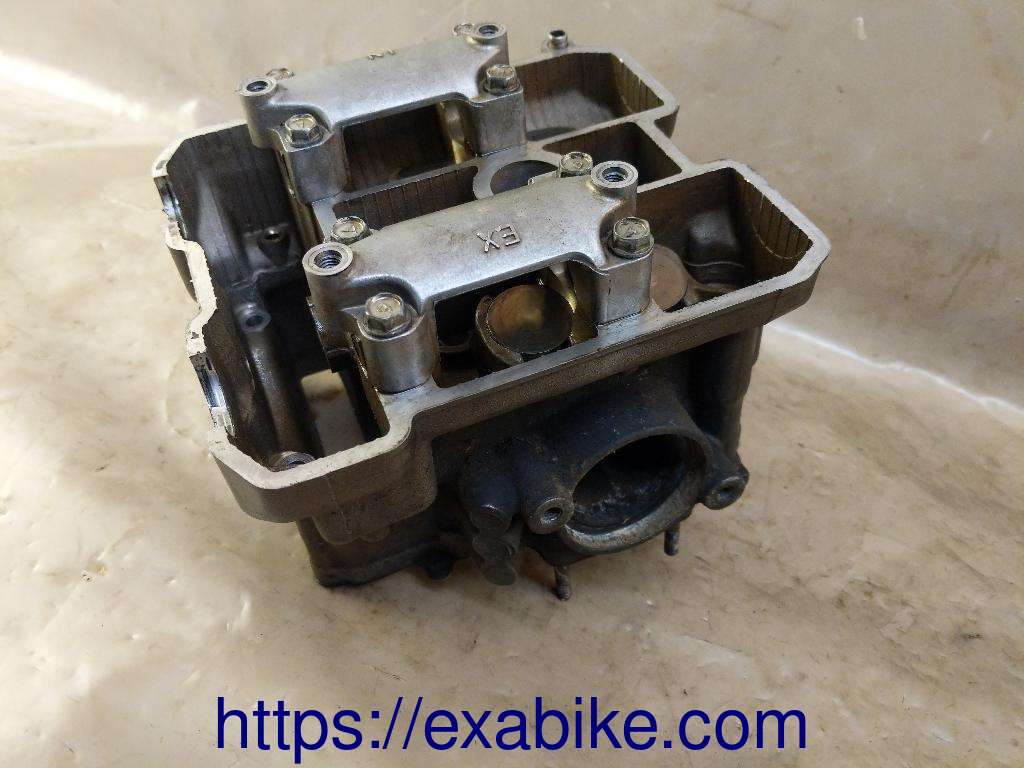 cylinder head, front Suzuki TL 1000 S - photo 2