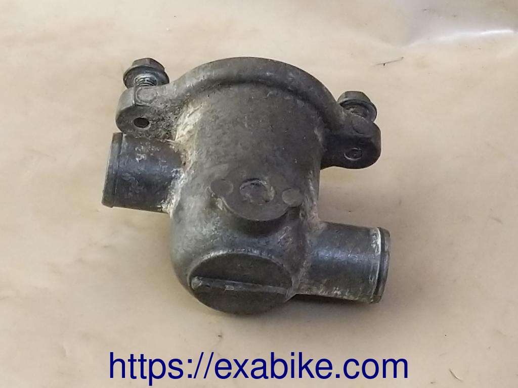 thermostat case Suzuki TL 1000 S - photo 2