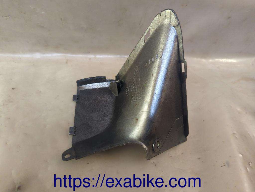 élément d'habillage Honda VFR 800 - photo 2