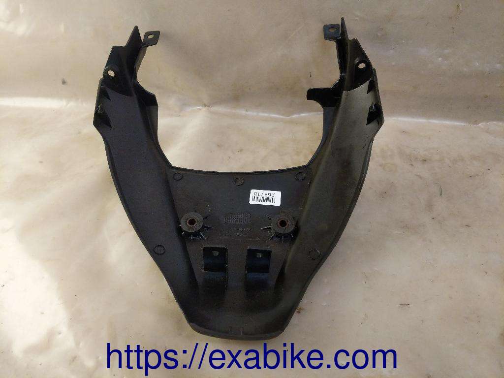 élément d'habillage arrière Honda Varadero 125 - photo 3