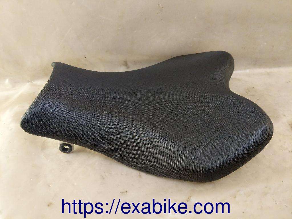 seat Suzuki GSXR 1000 - photo 1