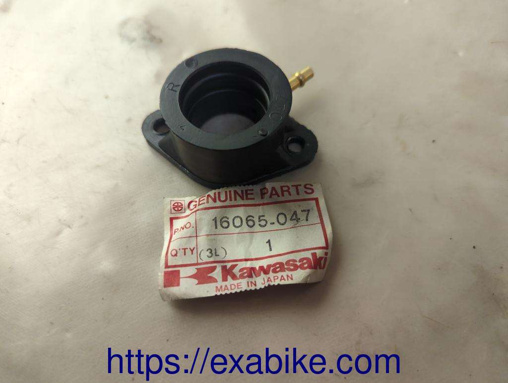 intake pipe, right Kawasaki KZ650 - photo 1