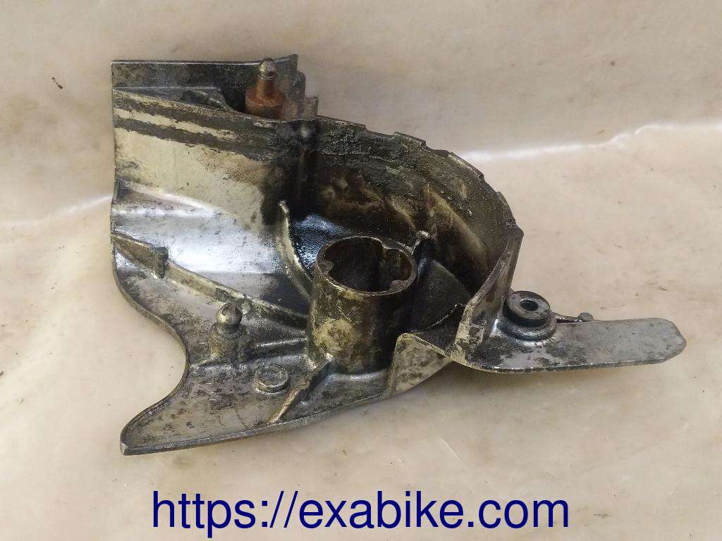 sprocket cover Honda VT 600 Shadow - photo 2