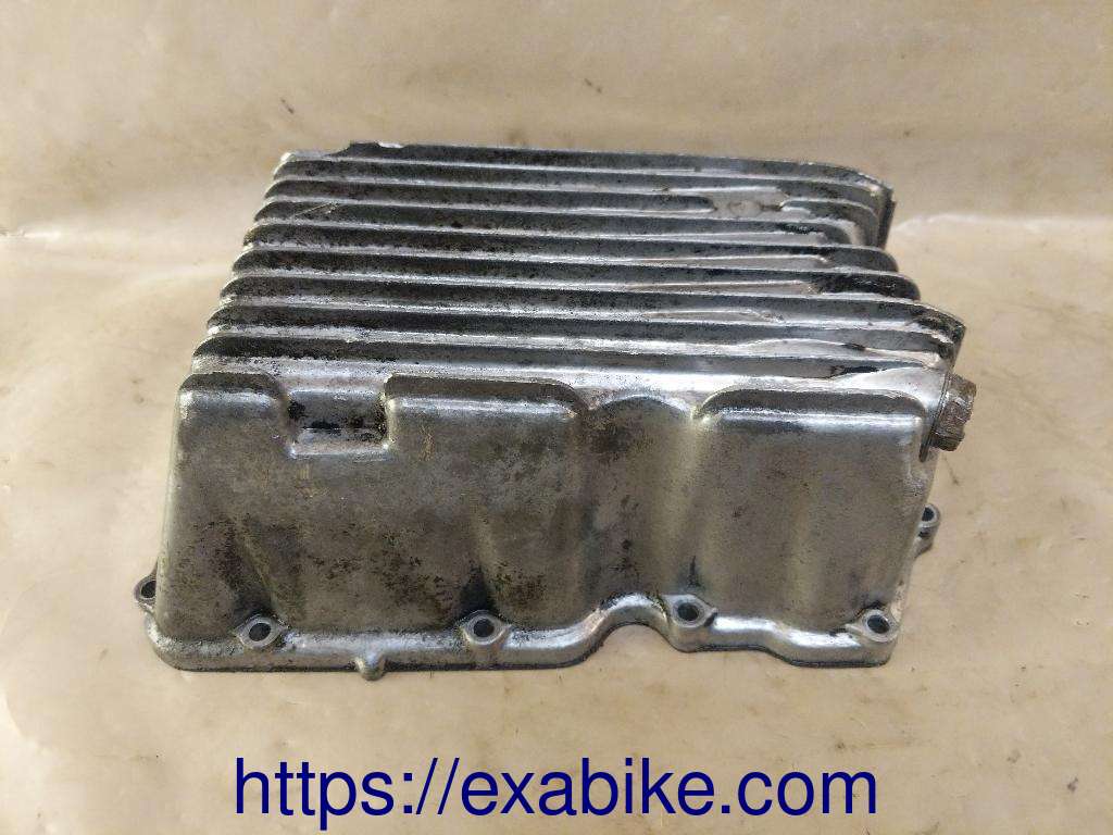 oil pan Yamaha XS 750 - photo 1
