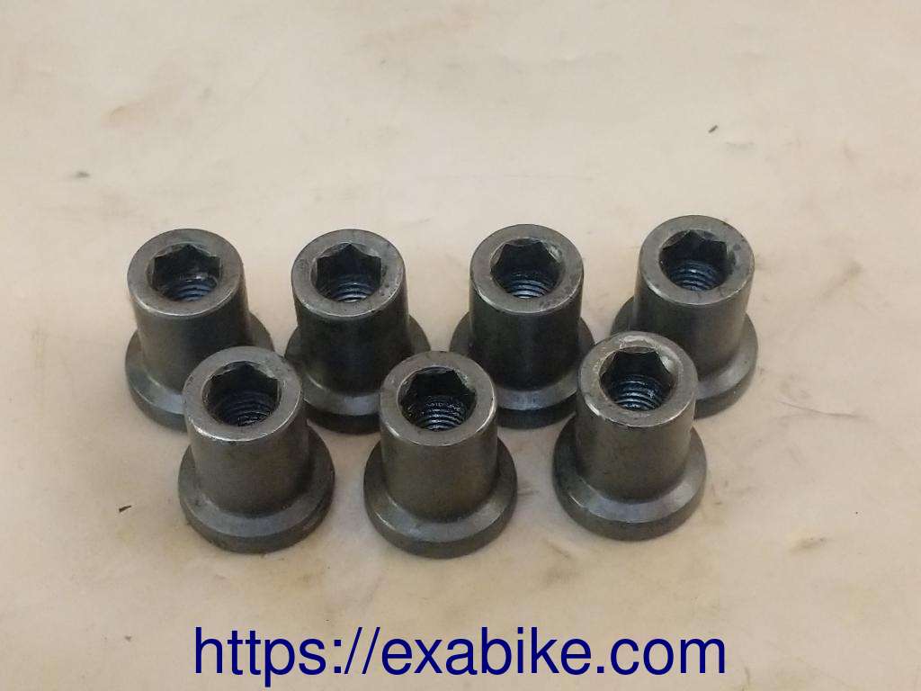nuts Yamaha XVZ 1300 Venture - photo 1