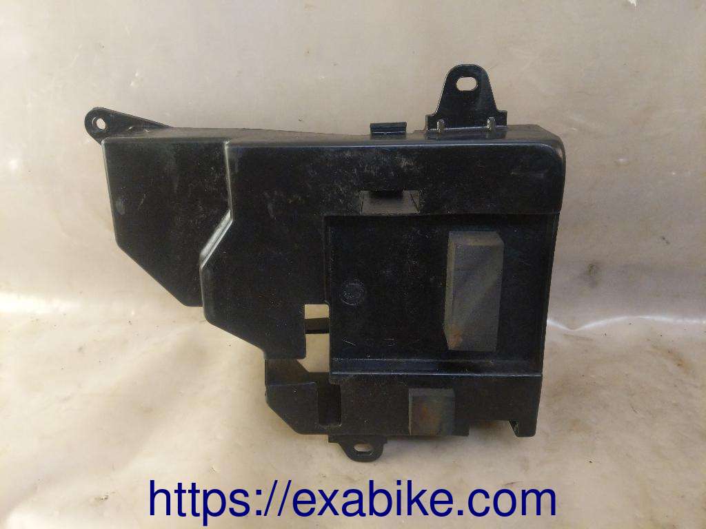 battery box Yamaha YBR 125 - photo 2