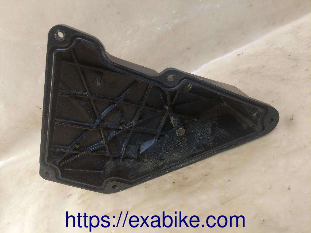 couvercle de boite à air Yamaha YBR 125 - photo 2