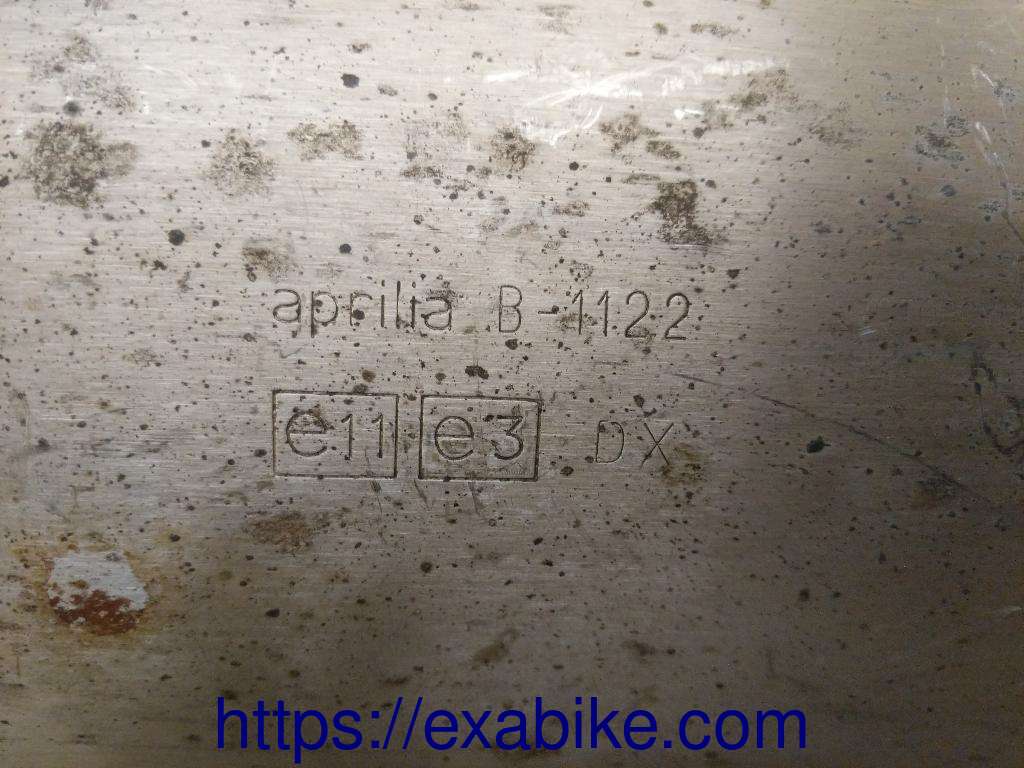 muffler, right Aprilia ETV 1000 Caponord - photo 4