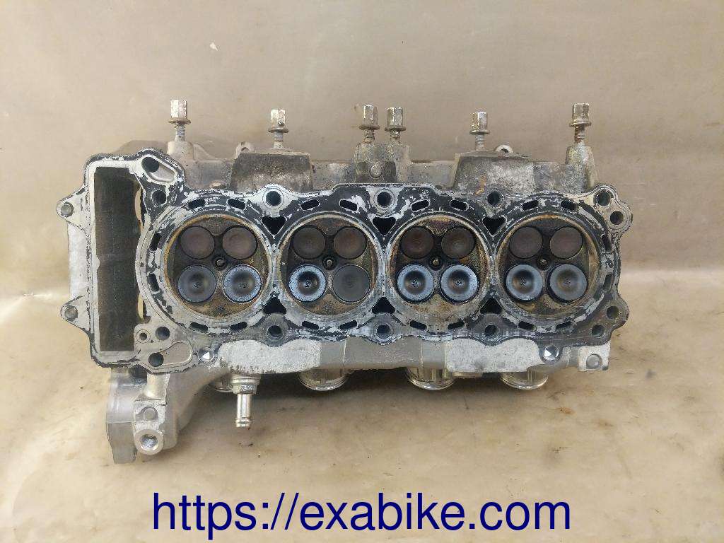 cylinder head Honda Hornet 600 - photo 3