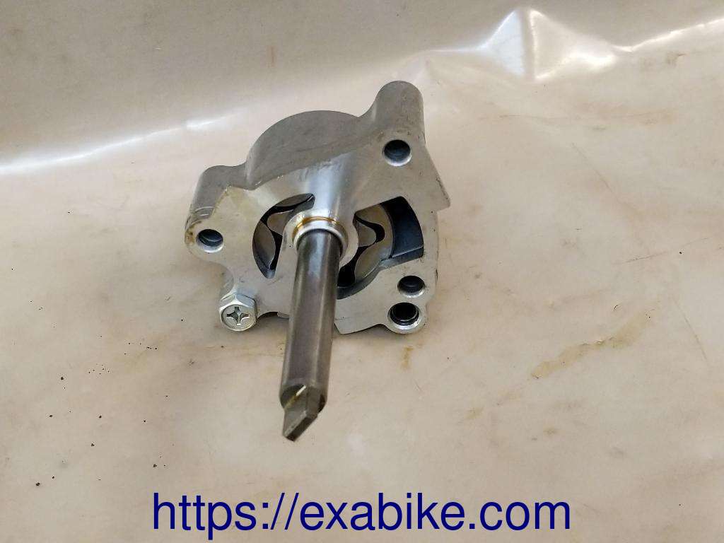 oil pump Honda Hornet 600 - photo 2