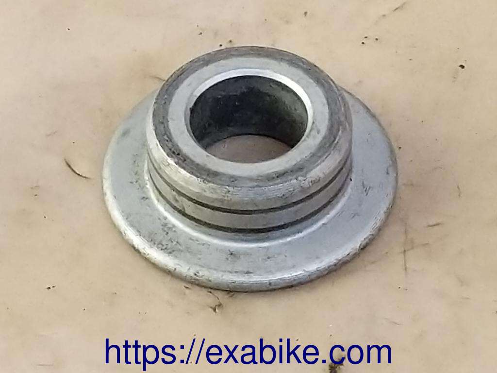 entretoise de roue arrière Honda Hornet 600 - photo 1