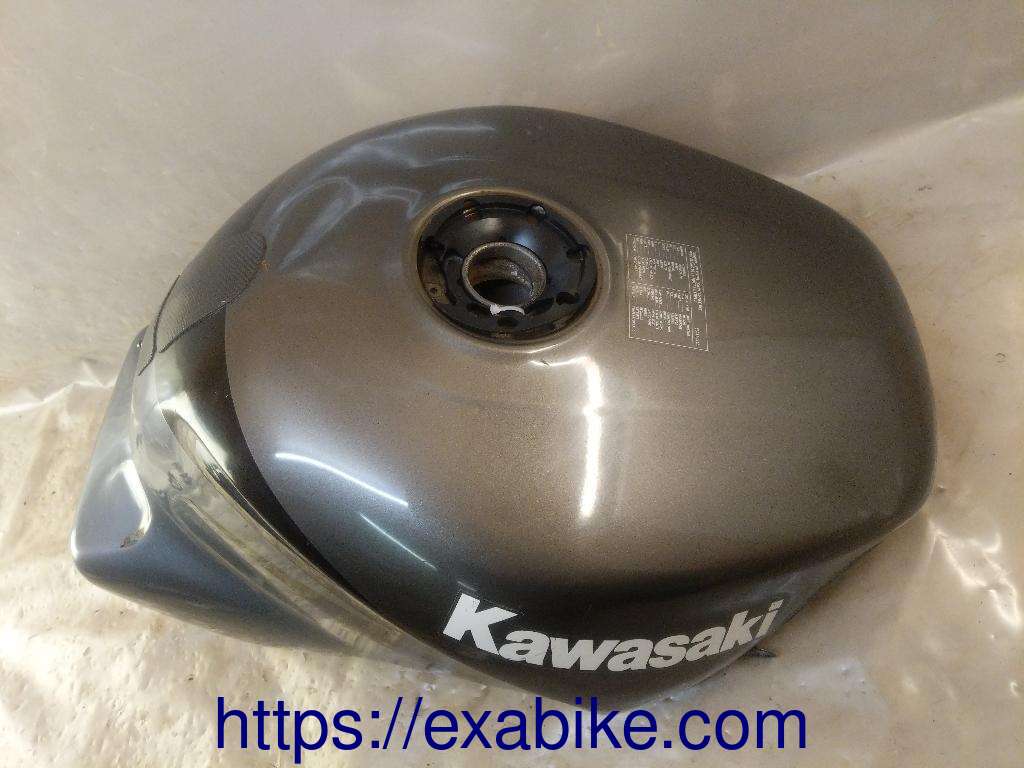 réservoir à essence Kawasaki ZX9R - photo 5