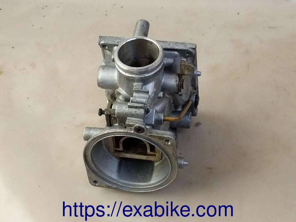 carburetor body, left Yamaha XJ 600 Diversion - photo 2