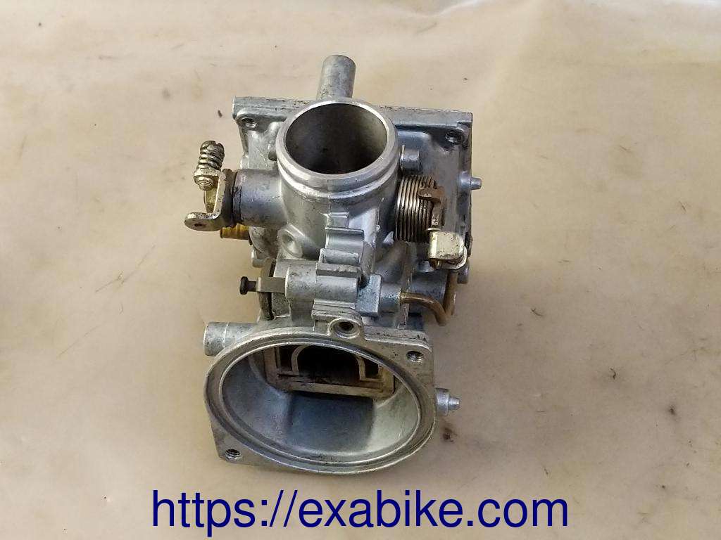 corps de carburateur milieu gauche Yamaha XJ 600 Diversion - photo 2