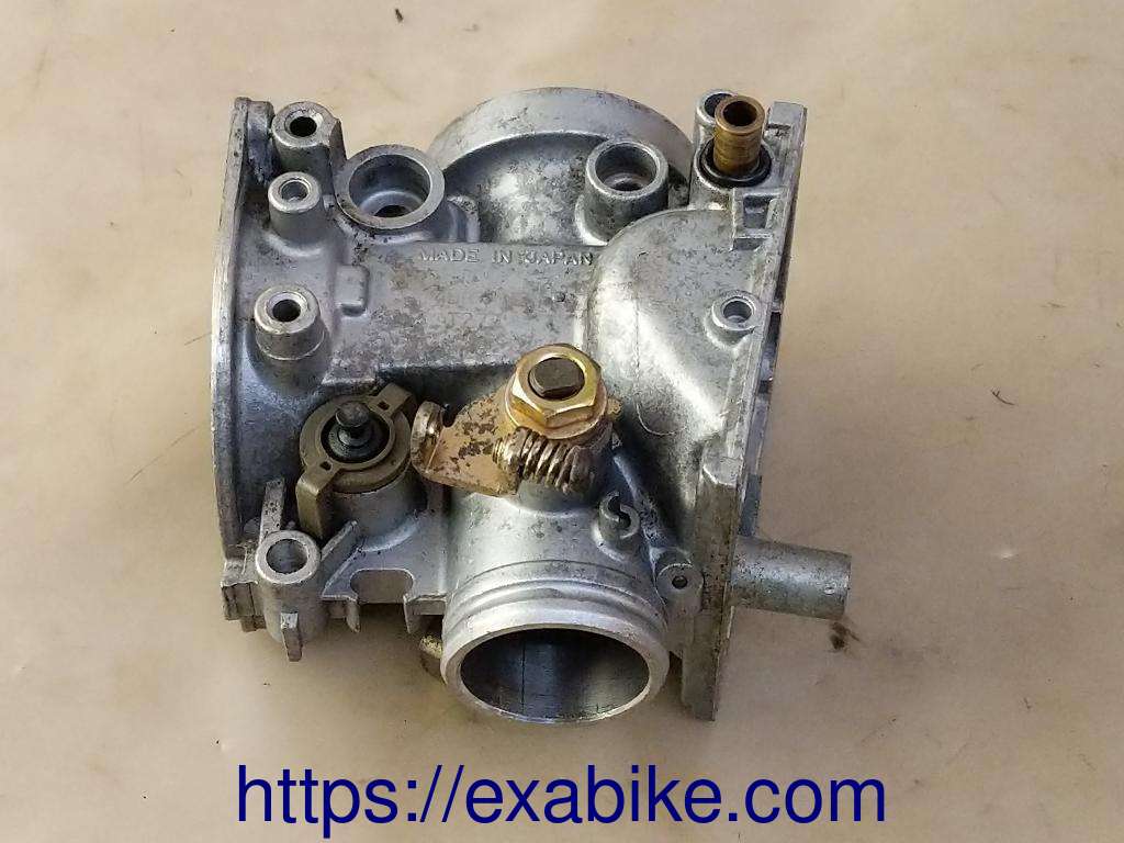 corps de carburateur milieu gauche Yamaha XJ 600 Diversion - photo 4
