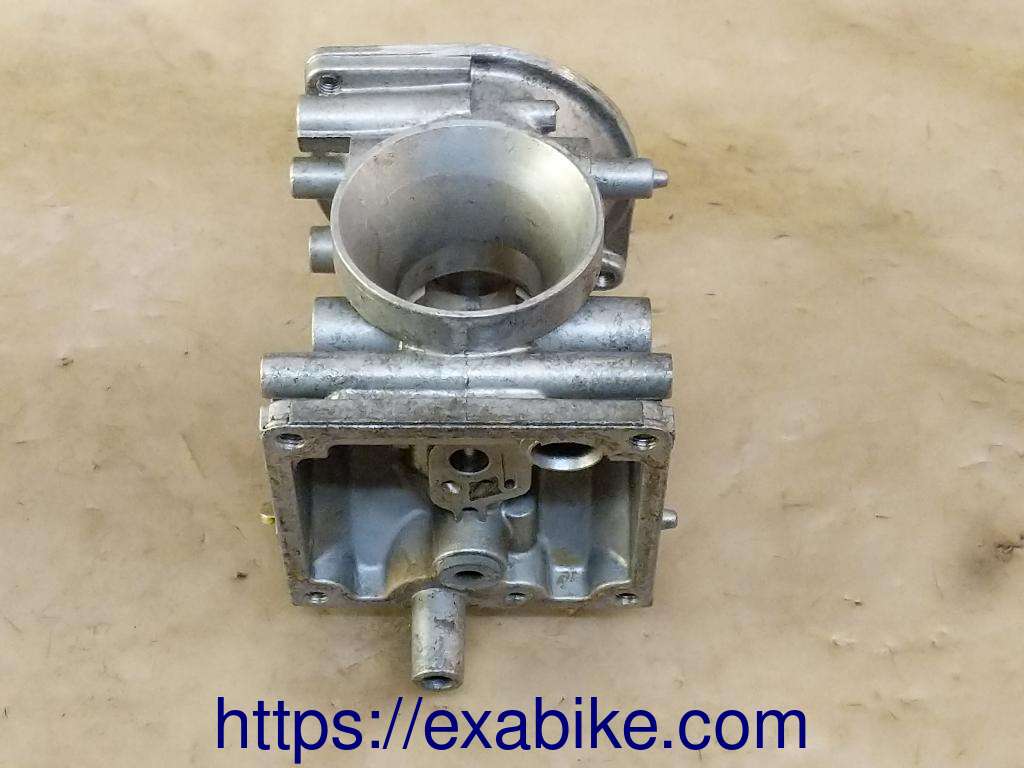 carburetor body, right Yamaha XJ 600 Diversion - photo 1