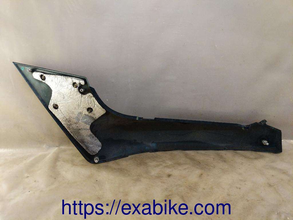 flanc arriere droit Triumph Trophy 1200 - photo 2