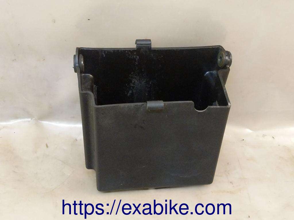 battery box Triumph Trophy 1200 - photo 1
