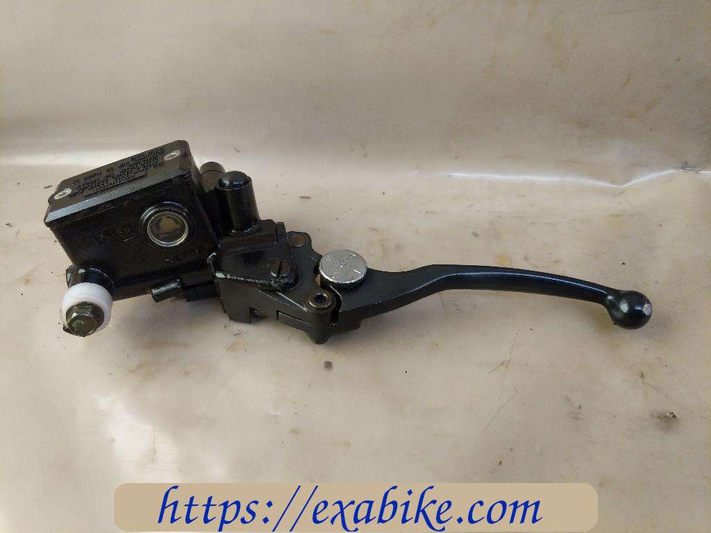 clutch master cylinder Triumph Trophy 1200 - photo 2