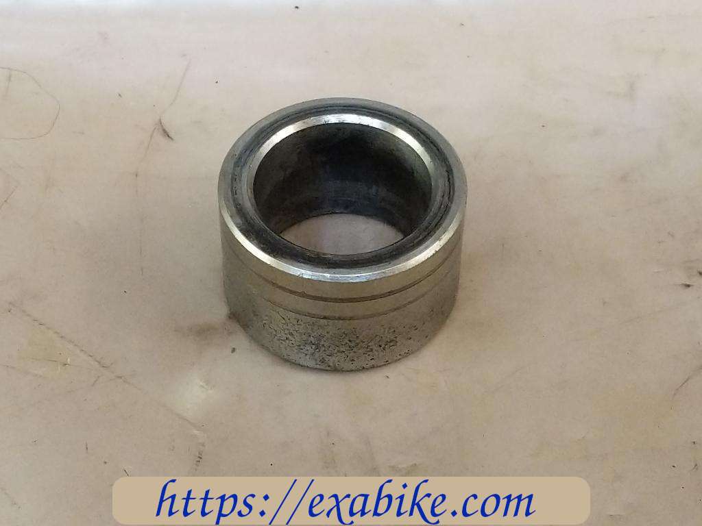 wheel spacer, front Triumph Trophy 1200 - photo 1