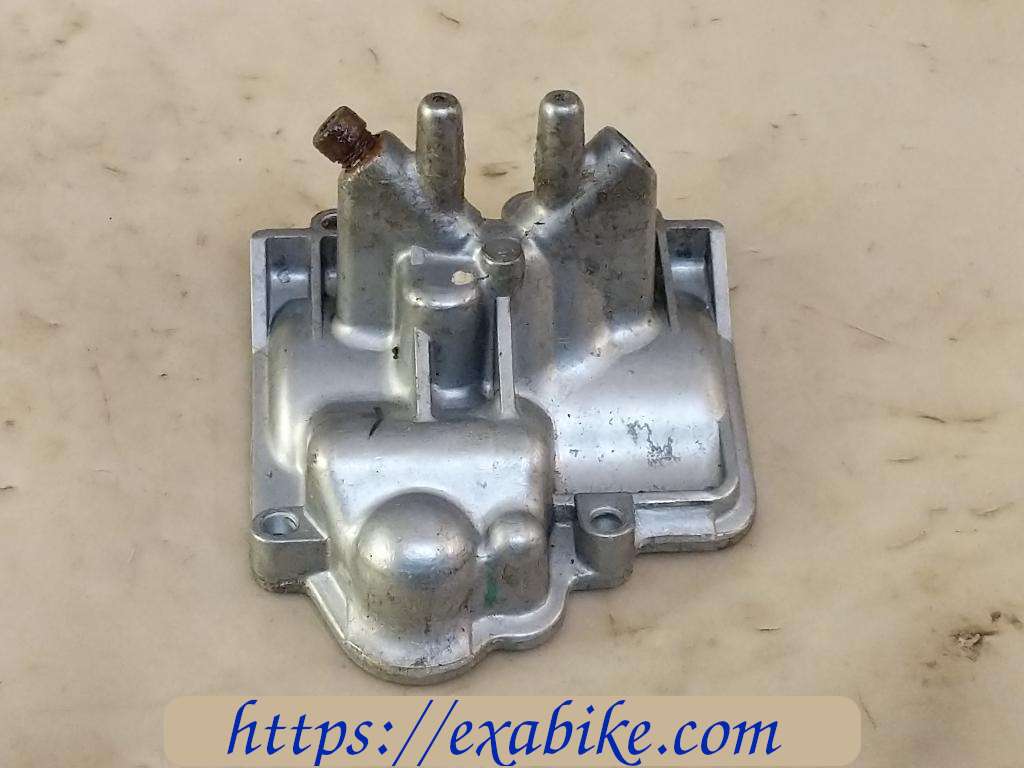 carburetor float chamber, left Yamaha R6 - photo 1