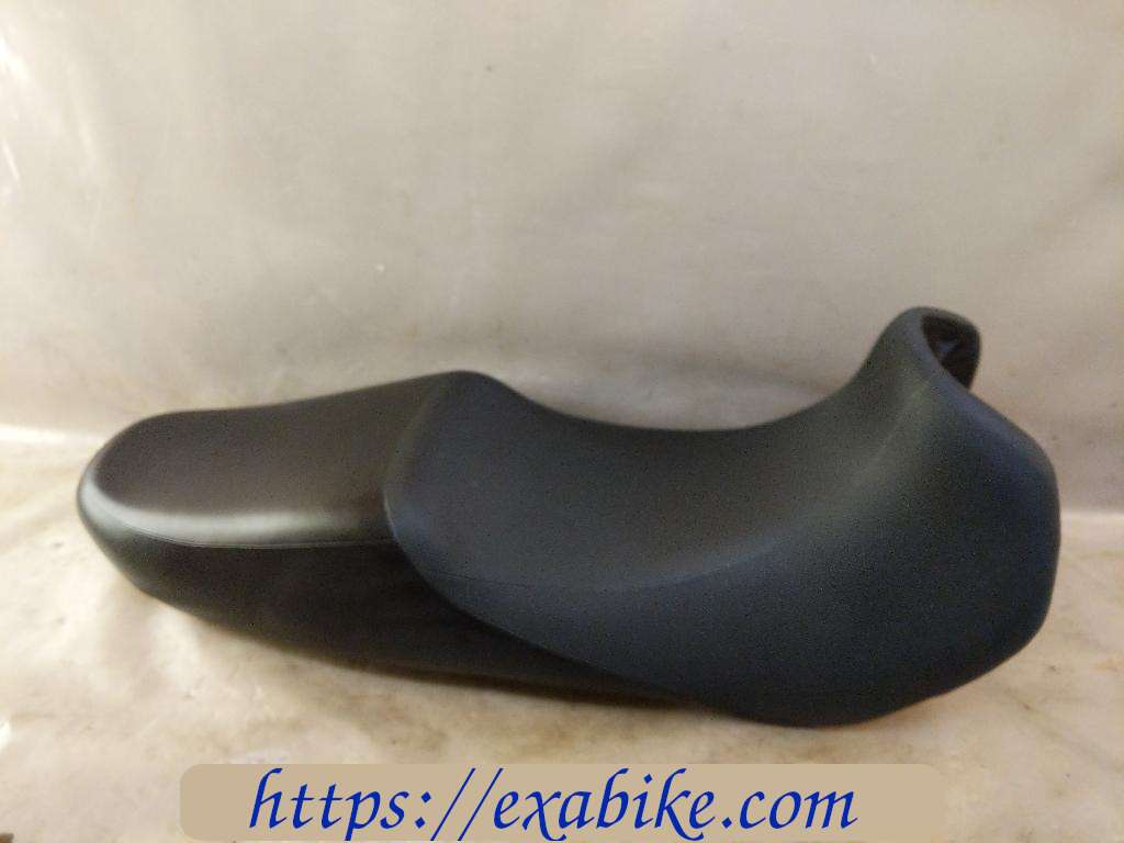 selle Suzuki GSXF 600 - photo 1