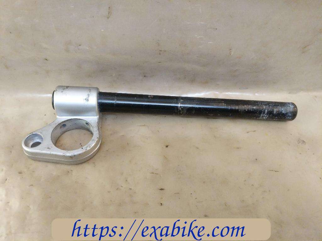 guidon droit Suzuki GSXF 600 - photo 1
