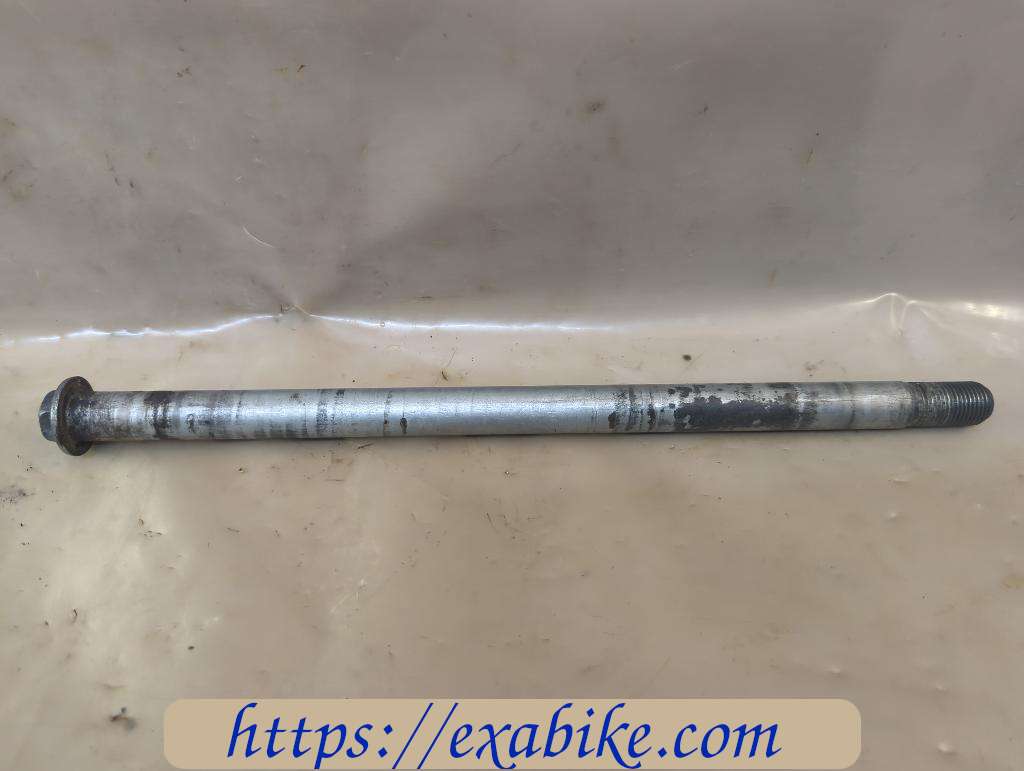wheel axle, rear Suzuki GSXF 600 - photo 1