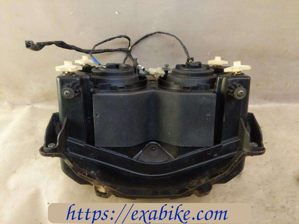 headlight Suzuki GSXF 600 - photo 3