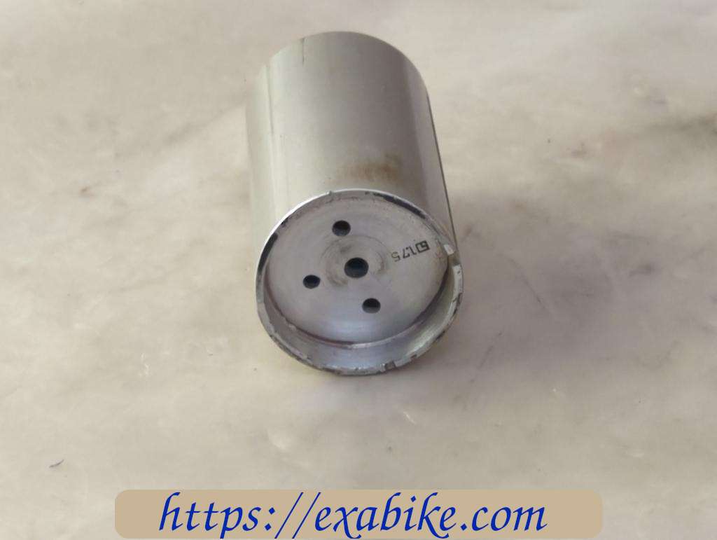 carburetor valve Kawasaki Z1000ST - photo 3