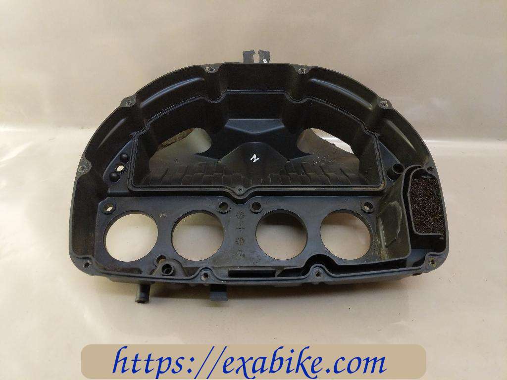 air cleaner box Suzuki GSXR 1000 - photo 2