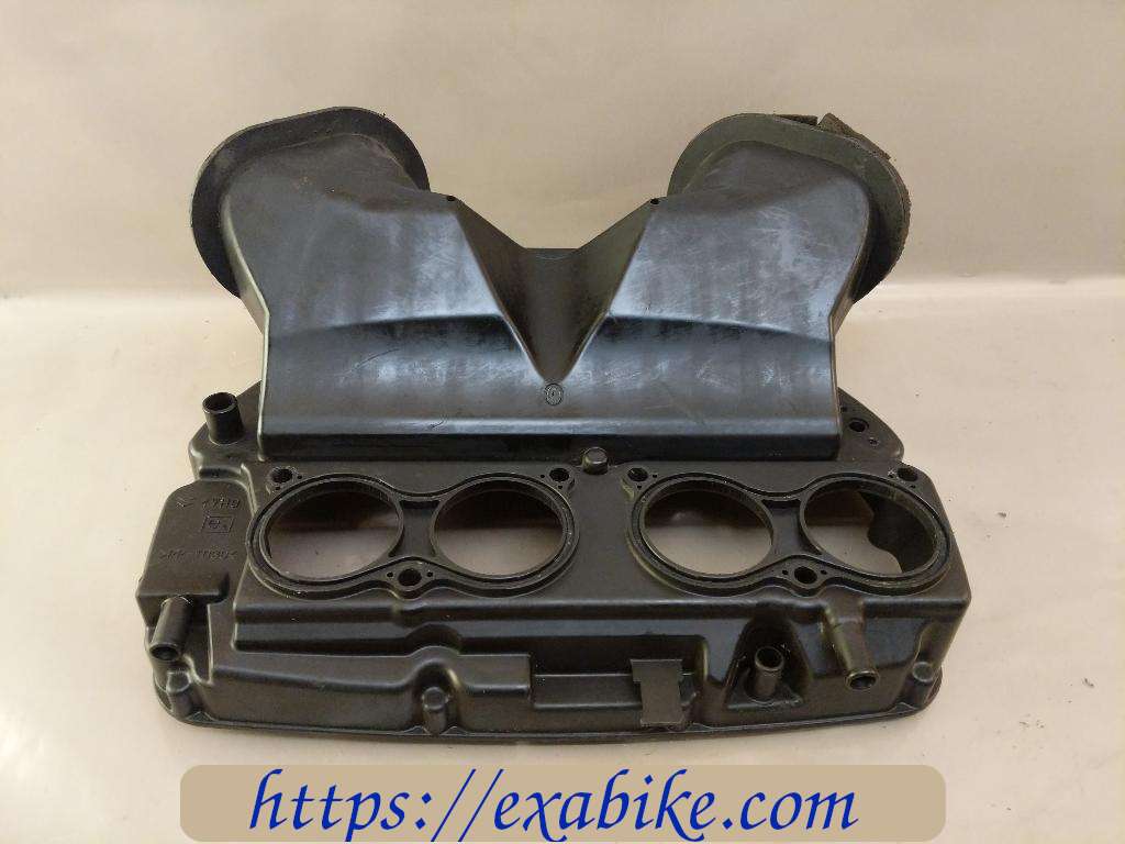 air cleaner box Suzuki GSXR 1000 - photo 3