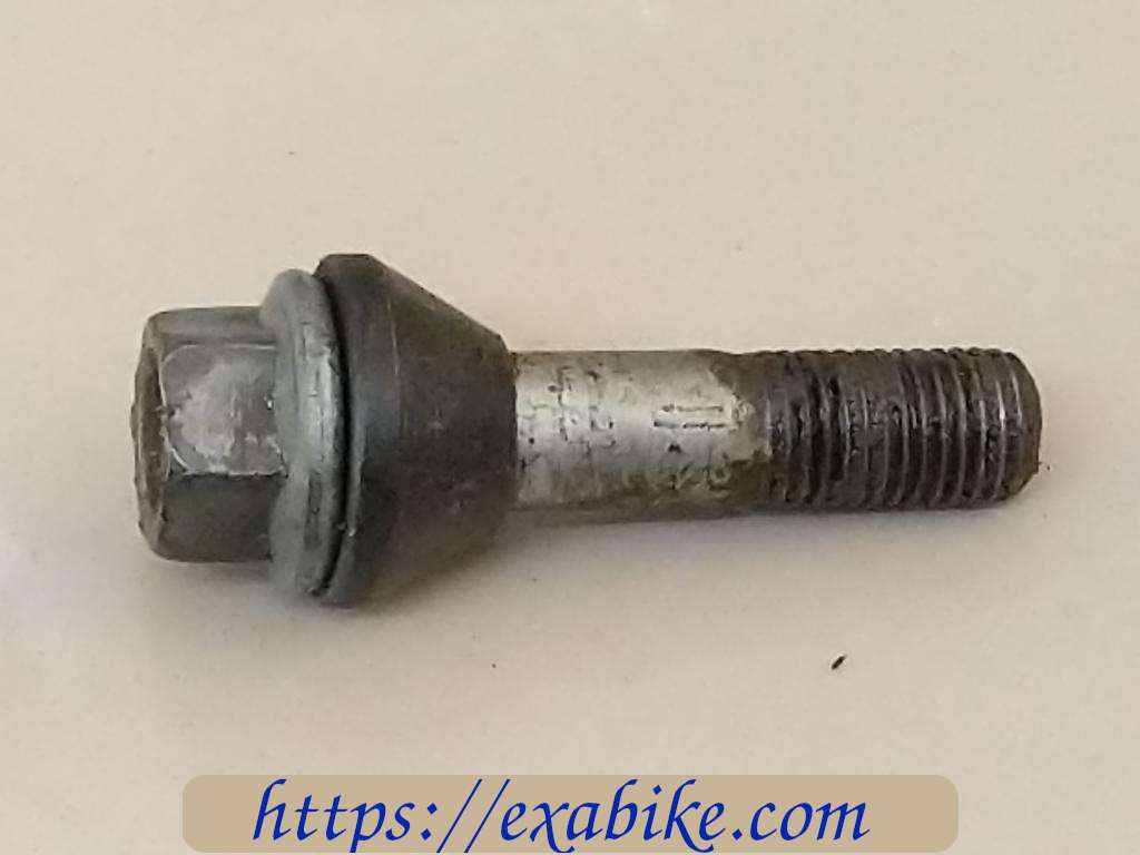 boulon de roue arrière BMW R1150RT - photo 1