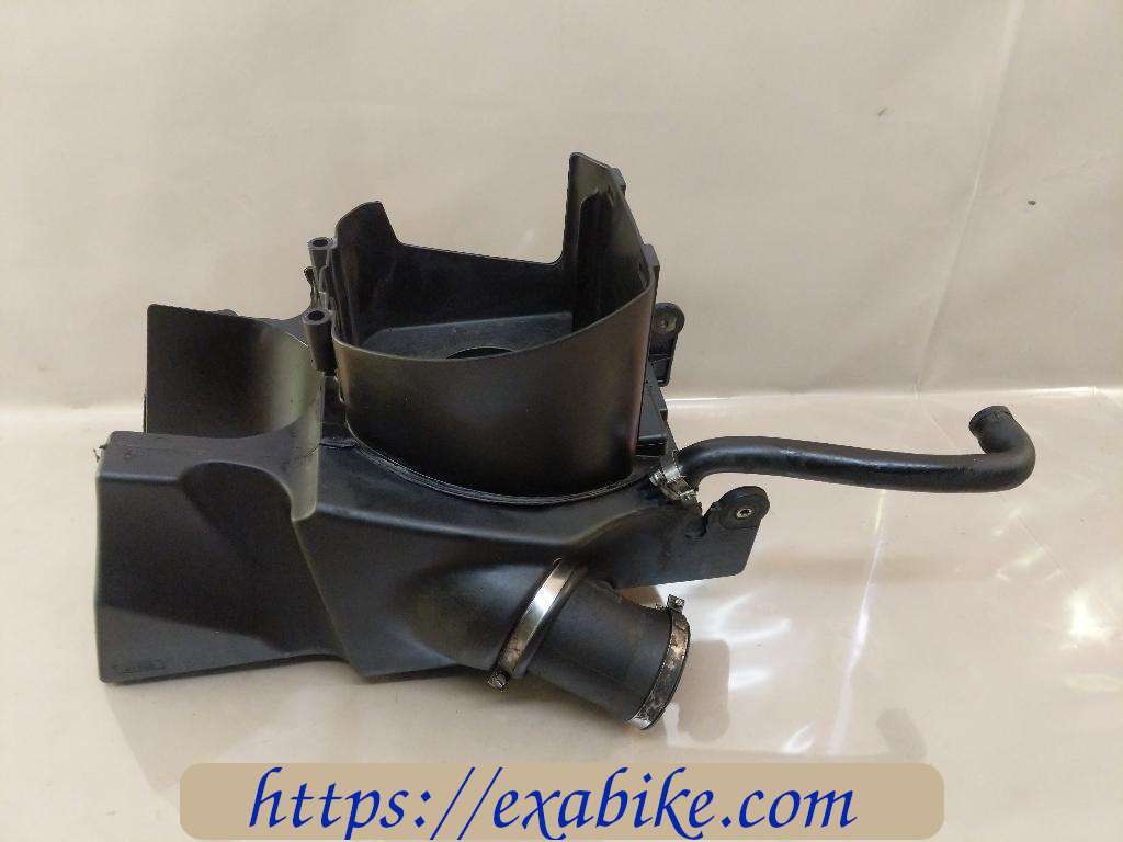 air cleaner box BMW R1150RT - photo 2