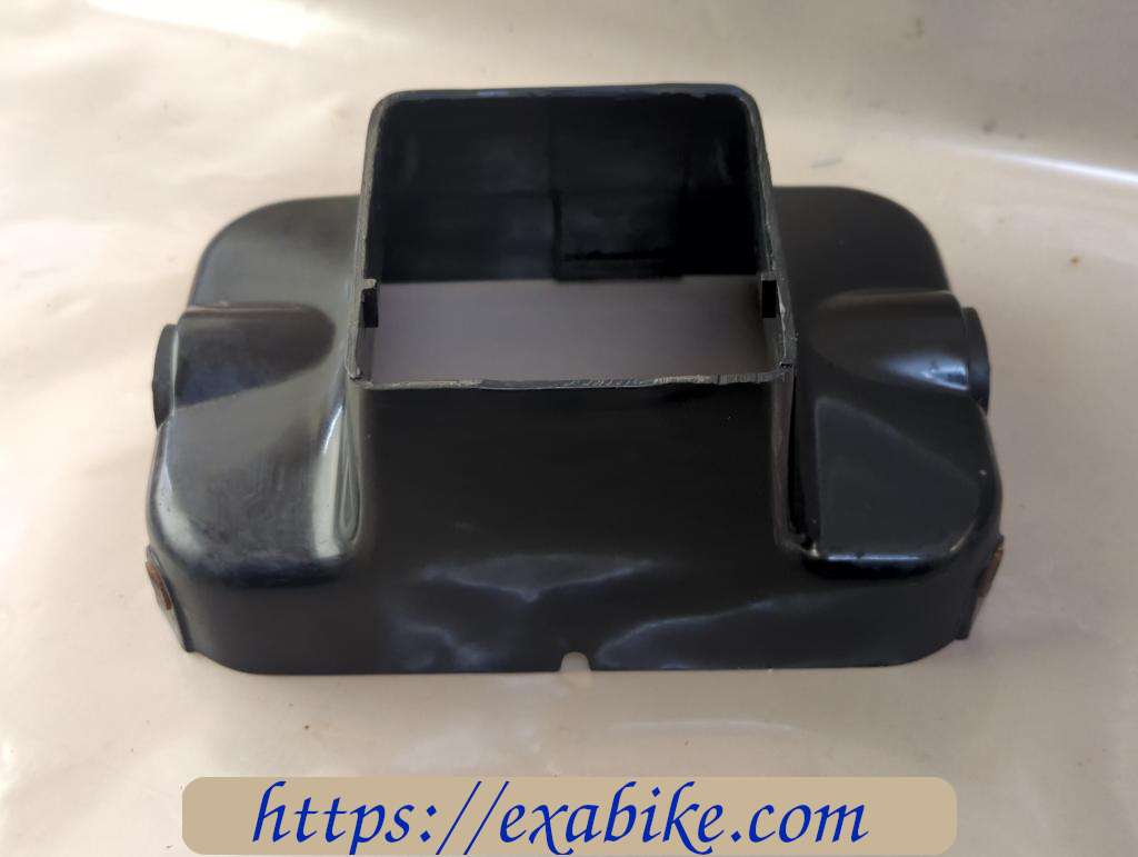 headlight case Yamaha TZR 125 - photo 2